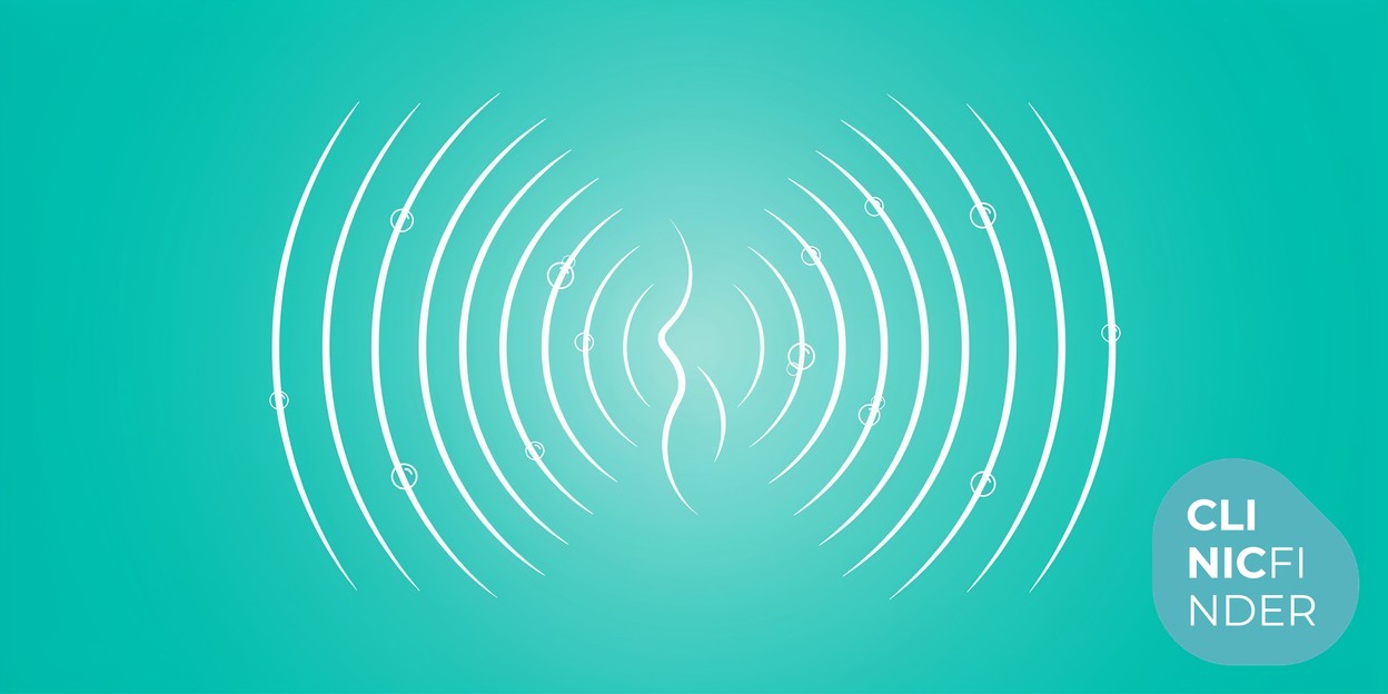 White line-art illustration of concentric ultrasound sound waves and small bubbles radiating over a smooth abstract body contour, symbolising ultrasonic cavitation